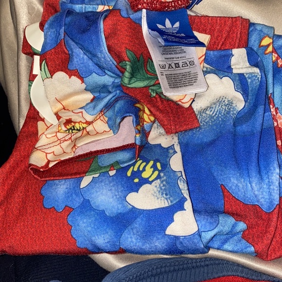 Adidas flower tropical leggings - Picture 2 of 2